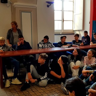 Una lezione sul Dono agli studenti di Borghetto e Toirano