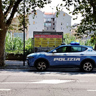 Savona, fanno i giocolieri in Corso Ricci ma avevano i fogli di Via del Questore: tre i denunciati Savona, fanno i giocolieri in Corso Ricci ma avevano i fogli di Via del Questore: tre i denunciati