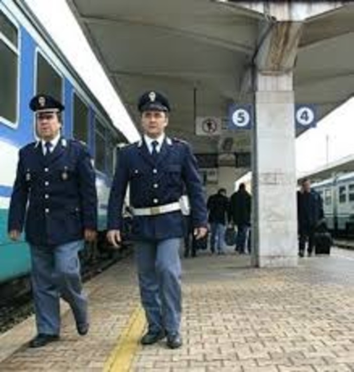 Savona, in manette un 19enne rumeno colpito da un mandato di arresto europeo Savona, in manette un 19enne rumeno colpito da un mandato di arresto europeo