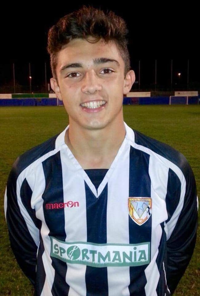 Fissati i funerali di Davide Molinari. l'ultimo saluto al ragazzo martedì 17 aprile