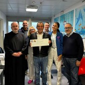 Dalla "Spiaggia Amici del Mare" un contributo per il sostegno psicologico dei giovani pazienti del San Paolo Dalla "Spiaggia Amici del Mare" un contributo per il sostegno psicologico dei giovani pazienti del San Paolo