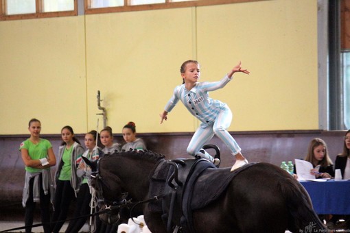Da Finale a Salisburgo per rappresentare l'Italia: le giovani atlete Vittoria De Sciora e Francesca Costantino in scena agli internazionali di Volteggio