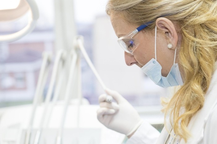 Odontoiatria digitale: come la tecnologia ha cambiato il modo di andare dal dentista