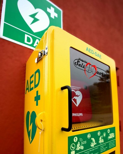 Bardineto, la Croce Verde dona due defibrillatori