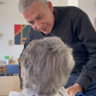 Don Meo Prato scelto come volto per la campagna nazionale “Uniti nel Dono”: "Sa che nessuno deve restare solo"