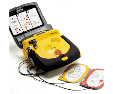 Alassio, consegna di un defibrillatore alla P.A. Croce Bianca