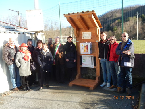Pallare ha un nuovo defibrillatore. Inaugurato il punto DAE presso gli impianti sportivi (FOTO) Pallare ha un nuovo defibrillatore. Inaugurato il punto DAE presso gli impianti sportivi (FOTO)
