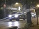 Albenga, prosegue la disinfestazione dai parassiti dei tigli nelle ore notturne