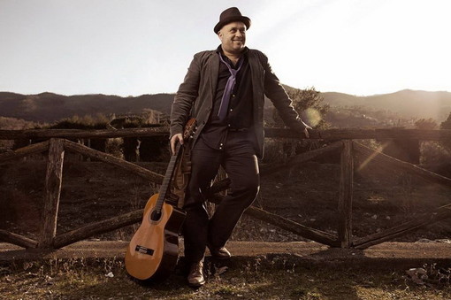 "Insieme per l'Ambra", venerdì 25 maggio ci sarà anche Davide Geddo "Insieme per l'Ambra", venerdì 25 maggio ci sarà anche Davide Geddo