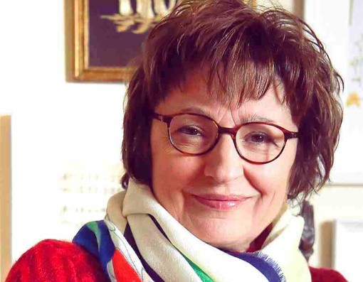 Albenga: incontro con la scrittrice Donatella Di Pietrantonio, vincitrice del "Premio Campiello" Albenga: incontro con la scrittrice Donatella Di Pietrantonio, vincitrice del "Premio Campiello"