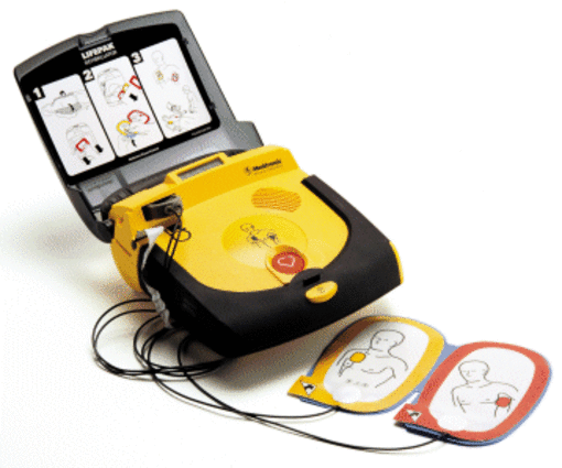 Alassio, consegna di un defibrillatore alla P.A. Croce Bianca Alassio, consegna di un defibrillatore alla P.A. Croce Bianca