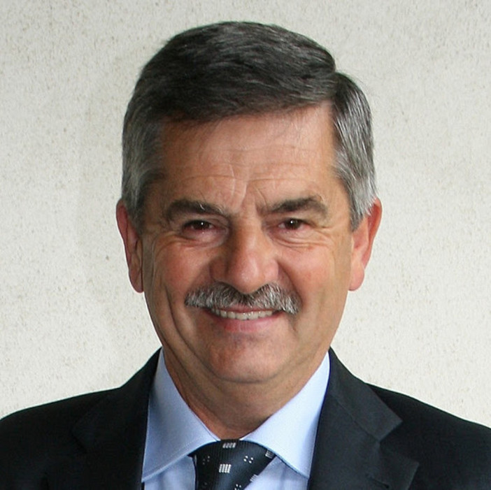 Comunali Cengio, Francesco Dotta presenta la candidatura a sindaco: "Voglio fare qualcosa per il mio paese" Comunali Cengio, Francesco Dotta presenta la candidatura a sindaco: "Voglio fare qualcosa per il mio paese"