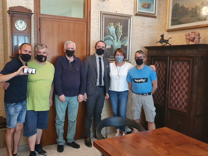 Alassio, rinnovato il direttivo di Assoristobar: "Pronti a rappresentare al meglio la nostra categoria" Alassio, rinnovato il direttivo di Assoristobar: "Pronti a rappresentare al meglio la nostra categoria"