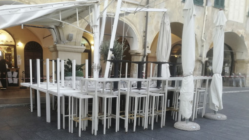 Grande Liguria: "Chi rifonderà i ristoratori delle spese e del mancato guadagno?"