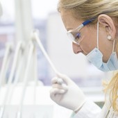 Odontoiatria digitale: come la tecnologia ha cambiato il modo di andare dal dentista Odontoiatria digitale: come la tecnologia ha cambiato il modo di andare dal dentista