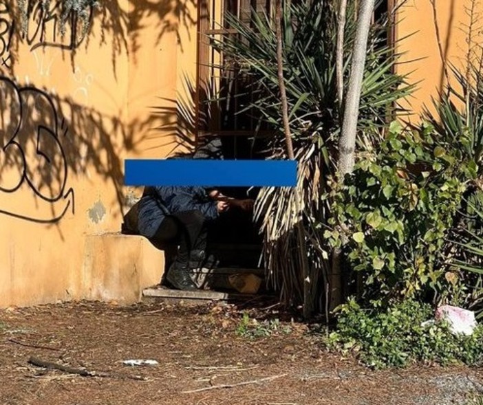 Savona, spaccio di droga, la Lega punta il dito contro l’Amministrazione: "Pensa al Natale, ma c’è disagio sociale"
