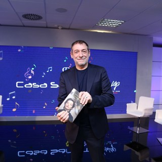 Il regista di Sanremo ad Albenga per presentare il suo libro (VIDEO) Il regista di Sanremo ad Albenga per presentare il suo libro (VIDEO)