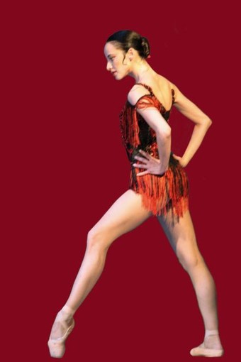 Saggio dell'Asd Danzeria al Palasport di Quiliano, il ricavato all'Adso Saggio dell'Asd Danzeria al Palasport di Quiliano, il ricavato all'Adso