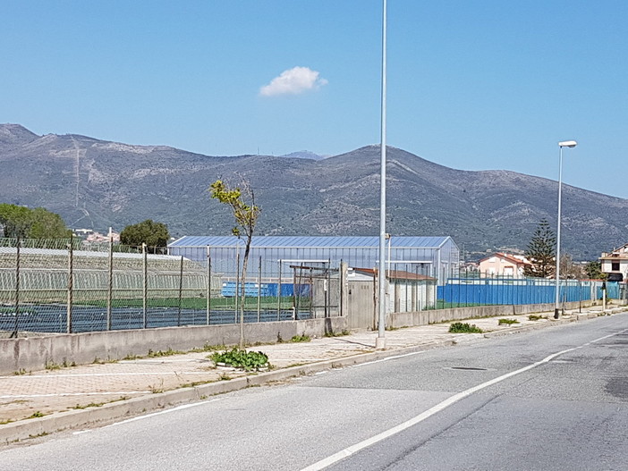 Albenga, comitati insorgono sul depuratore: "Zona allagabile, cuneo salino e cattivi odori in arrivo, ma ci sono tutti i documenti?"