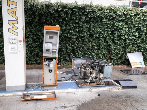 Savona: malviventi scassinano il distributore di via Stalingrado