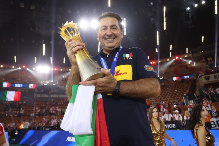 A Fefé De Giorgi il Premio "Un Cuore da Leone-Gian Luigi Corti"