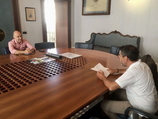 Carenza di medici e infermieri, Brunetto: "Servono rapide soluzioni per superare i problemi tra cui aprirsi anche ad università extraeuropee" Carenza di medici e infermieri, Brunetto: "Servono rapide soluzioni per superare i problemi tra cui aprirsi anche ad università extraeuropee"