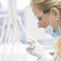 Denti fissi anche nei casi complessi: le nuove tecnologie implantari Denti fissi anche nei casi complessi: le nuove tecnologie implantari