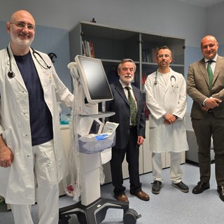 Santa Corona, la Fondazione “Una Mano per gli Altri” dona due ecografi al Pronto Soccorso