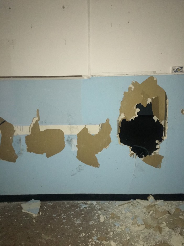 Alassio, via al progetto per la demolizione del plesso scolastico di via Gastaldi Alassio, via al progetto per la demolizione del plesso scolastico di via Gastaldi