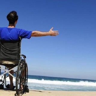 Inclusione: approvato da Regione schema protocollo intesa per ‘Guida mare accessibile’ a tutela dei diritti delle persone con disabilità