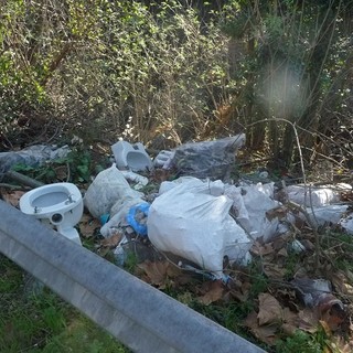 Savona, le guardie WWF proseguono l'attività di controllo sul territorio e scoprono nuovi e vecchi abbandoni