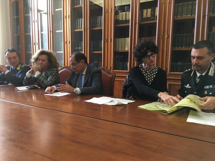 Sicurezza a Savona, 40 giorni di lavoro sul territorio delle forze dell’ordine. Il prefetto Cananà: "Non ci fermiamo qua" Sicurezza a Savona, 40 giorni di lavoro sul territorio delle forze dell’ordine. Il prefetto Cananà: "Non ci fermiamo qua"