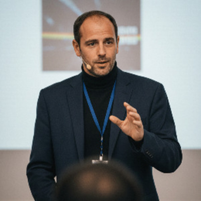 Gianni Serazzi: l’intelligenza artificiale per l’efficienza energetica degli edifici Gianni Serazzi: l’intelligenza artificiale per l’efficienza energetica degli edifici