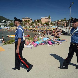 Mamma in preda ai fumi dell’alcool e bimbo terrorizzato. Intervento dei Carabinieri