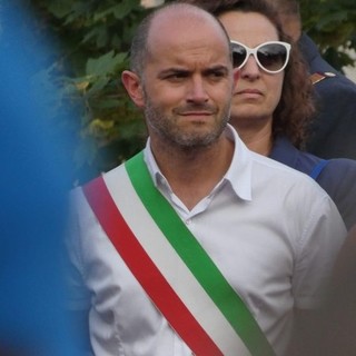 Carcare, il sindaco De Vecchi replica al gruppo "Lorenzi Sindaco": "Apre e legge i bilanci comunali al contrario" Carcare, il sindaco De Vecchi replica al gruppo "Lorenzi Sindaco": "Apre e legge i bilanci comunali al contrario"