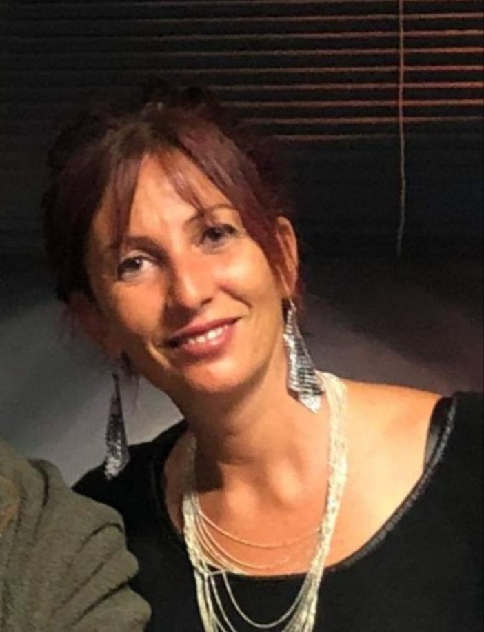 Uccisa durante una serata karaoke: Deborah Ballesio e la passione per la musica