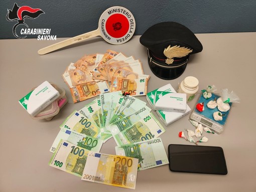 Nascondeva droga tra la vegetazione: 45enne arrestato dai carabinieri