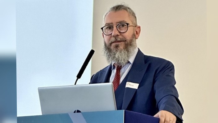 Il dottor Alberto Macciò relatore al Congresso Mondiale di Medicina a Londra Il dottor Alberto Macciò relatore al Congresso Mondiale di Medicina a Londra