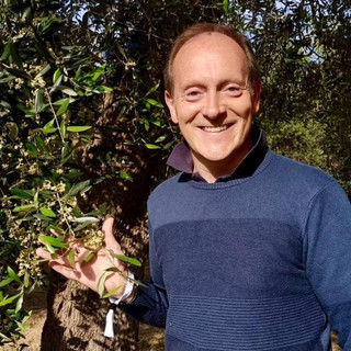 L’Oliva Taggiasca diventa IGP, Mauro Demichelis (Città dell’Olio): “Traguardo storico che tutela i produttori e valorizza l’identità ligure” L’Oliva Taggiasca diventa IGP, Mauro Demichelis (Città dell’Olio): “Traguardo storico che tutela i produttori e valorizza l’identità ligure”