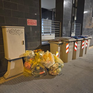 Raccolta rifiuti a Savona. “Cultura diritti sviluppo” : “Mettiamo noi il cartellino rosso a Sea-S, troppi ritiri mancati”