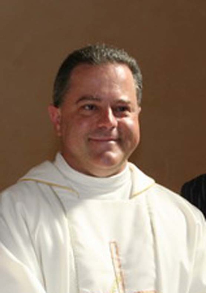 Savona: don Lu ai giudici, "mai molestato la chierichetta"