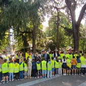 Savona, consegnati i diplomi del Comune ai bambini che utilizzano il Piedibus Savona, consegnati i diplomi del Comune ai bambini che utilizzano il Piedibus