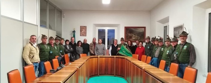 Dego intitola una piazza agli alpini: la delibera approvata dal Consiglio comunale