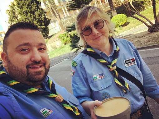 Don Carmelo Galeone, il prete scout che predica coraggio dall’ospedale Santa Corona di Pietra Ligure