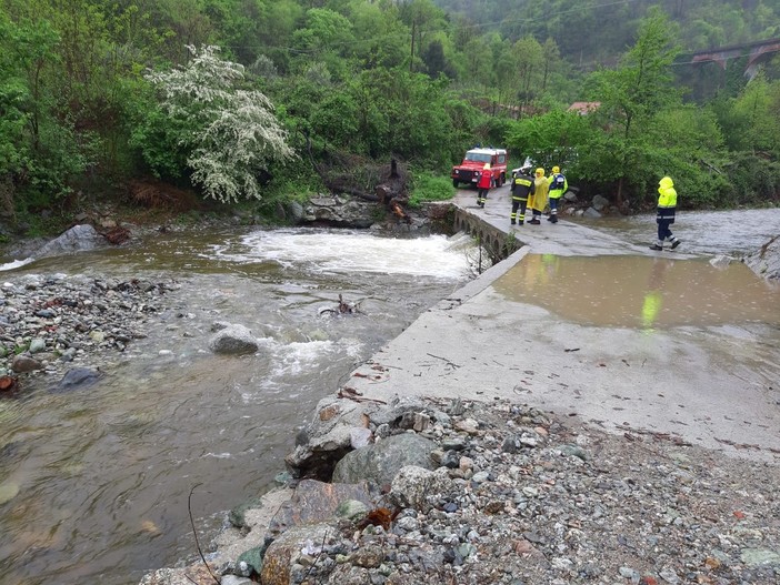 Savona, disperse nel Letimbro: interrogato il compagno di una delle due donne (FOTO e VIDEO)