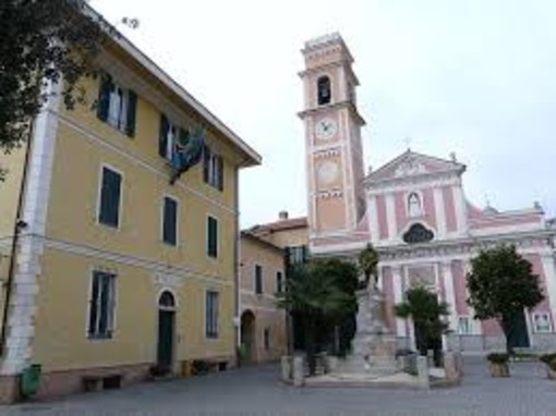 Falsi controllori del gas a Tovo, il sindaco Oddo mette in guardia la cittadinanza:"Non fate entrare in casa alcuna persona" Falsi controllori del gas a Tovo, il sindaco Oddo mette in guardia la cittadinanza:"Non fate entrare in casa alcuna persona"