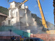 Tenaglie e ruspe in azione: Finale saluta per sempre l'ex Hotel Regina