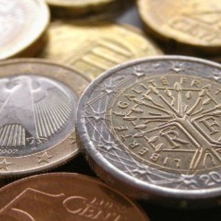 Furto alla Polisportiva di Plodio, 844 euro in monete da 2: condannato a 2 anni e 6 mesi