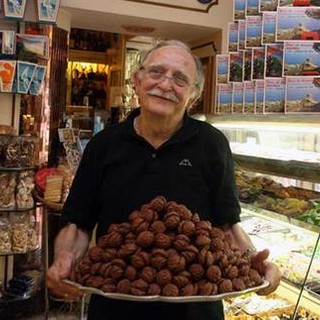Morto Balzola, papà dei baci di Alassio