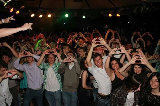 A Finale Ligure si "balla" per la vita